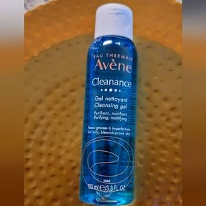 NWT Eau Thermale Avene - Cleanance Cleansing Gel Soap-Free Cleanser 100 mL